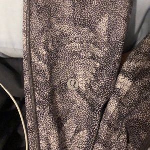 Lululemmon Leggings
